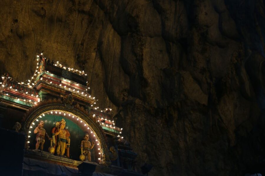 From Kuala Lumpur: Private Batu Caves Temple Tour