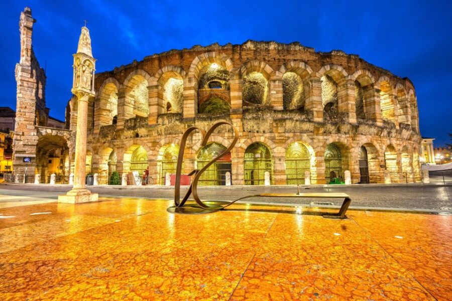 From Milan: Verona, Sirmione and Lake Garda With Boat Cruise