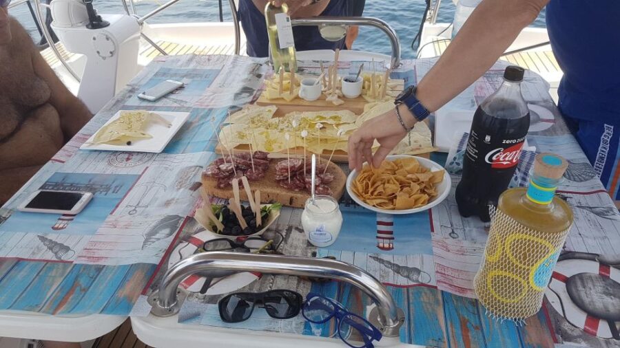 From Palau: Sailboat Tour in La Maddalena Archipelago