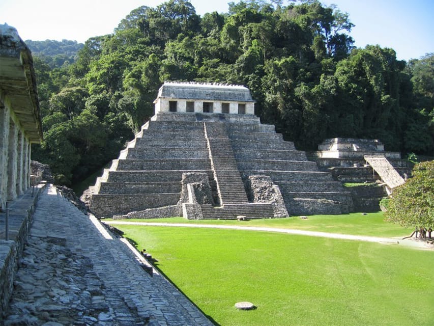 From San Cristóbal: Agua Azul and Palenque Day Trip