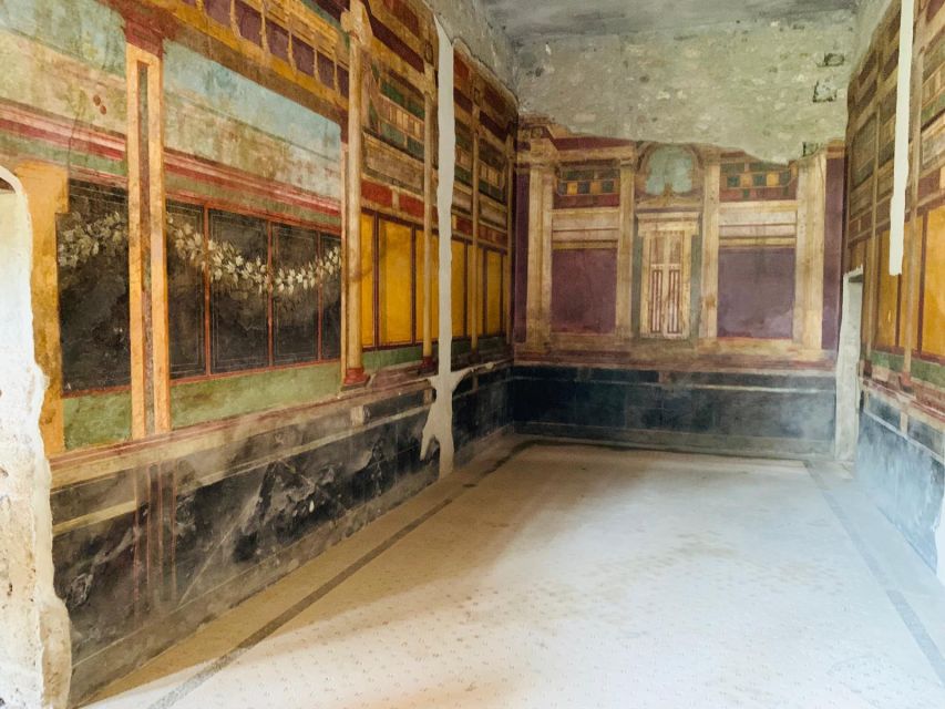 From Sorrento: Full-Day Pompeii & Wine Tasting Tour