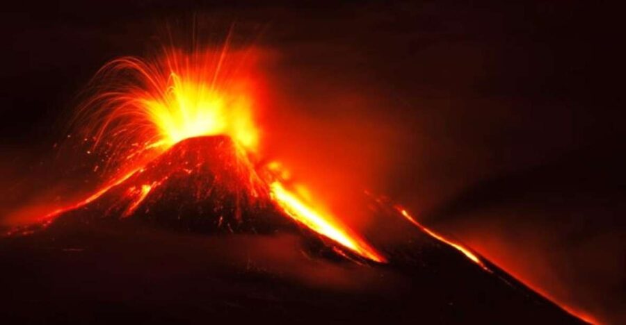 From Taormina: Mount Etna Tour With Food and Wine Tasting