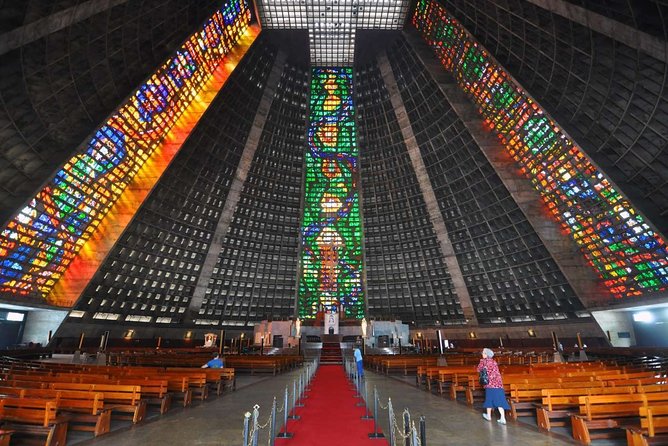 Full-Day Corcovado and Sugarloaf Tour With Barbecue Lunch - Sweeping 360-Degree Views