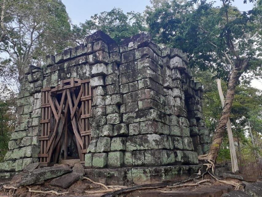Full-Day Private Tour to Preah Vihear, Koh Ker & Beng Mealea