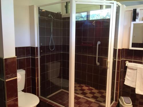Gasworks B&B Cottages - Overview and Location