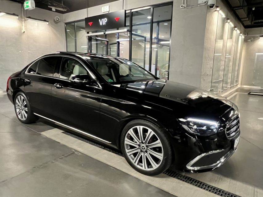 Gdansk Airport (GDN) Private Transfer to City Center Gdansk