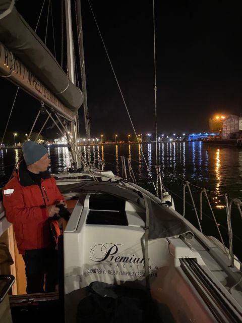 Gdansk: Scenic Evening Yacht Cruise With Prosecco