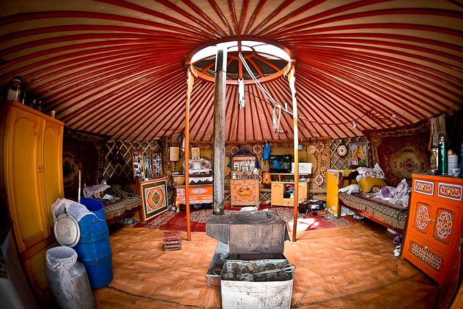 Genghis Khan & Terelj Park: 2 Days Private Tour