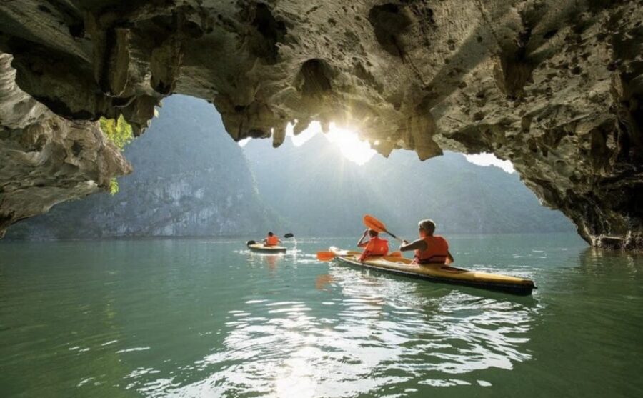 Group Tour: Ha Long Bay From Ha Noi