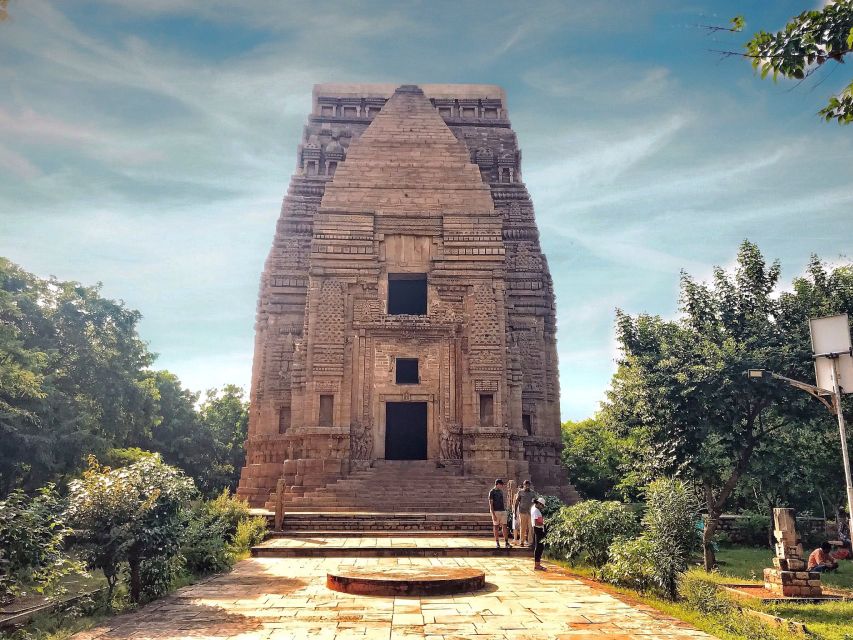 Gwalior: Gwalior Fort and Jai Vilas Palace Private Day Trip