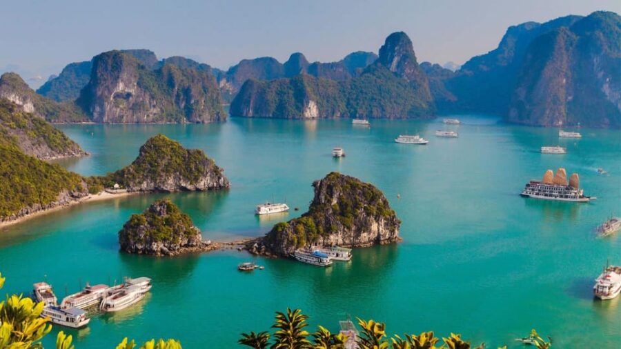 Ha Long 1 Day Small Group & Kayak