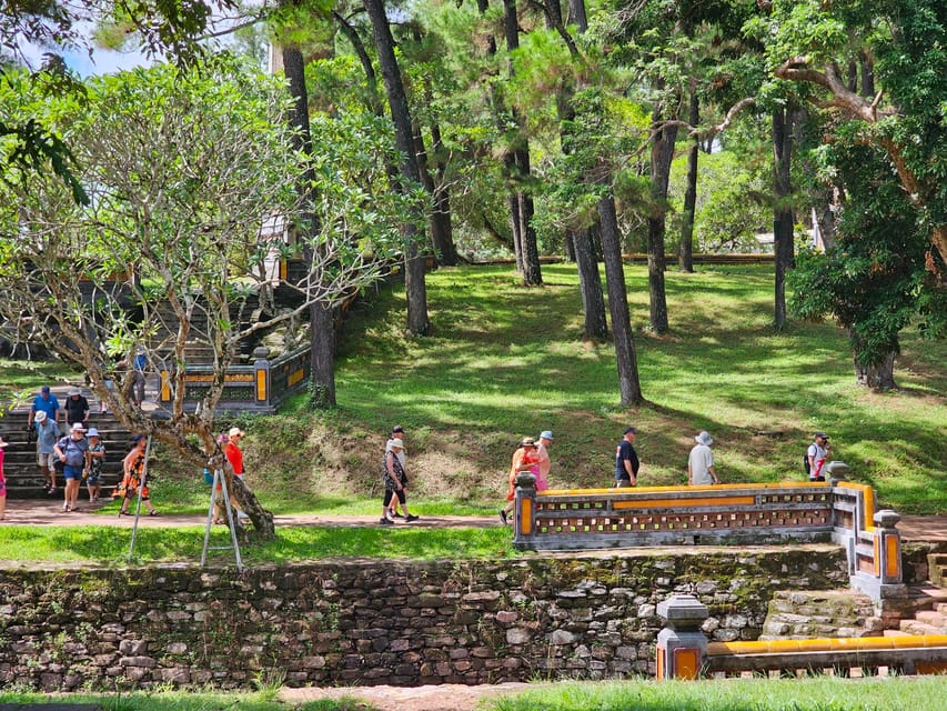 Half-Day Hue Tomb Tour: Khai Dinh, Minh Mang and Tu Duc