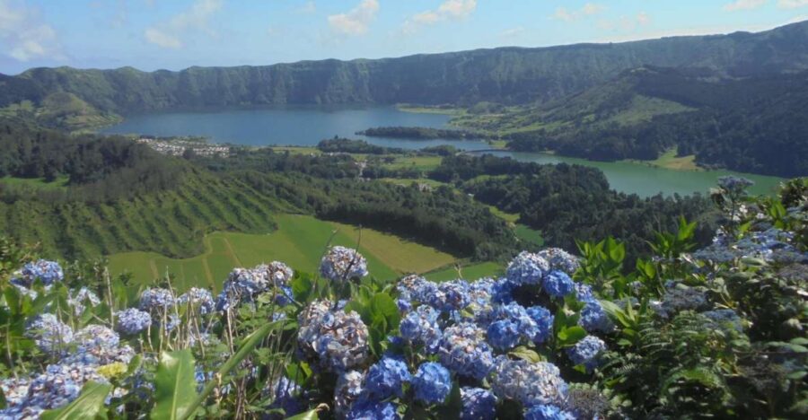 Half-Day Sete Cidades Adapted Van Tour