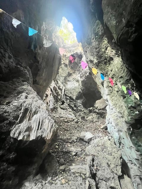 Half-Day Swing Bridge, Bamboo Train, Batcave & Killing Cave