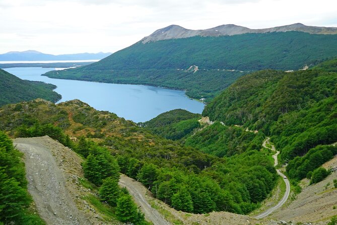 Half Day Tour to Lake Fagnano and Escondido