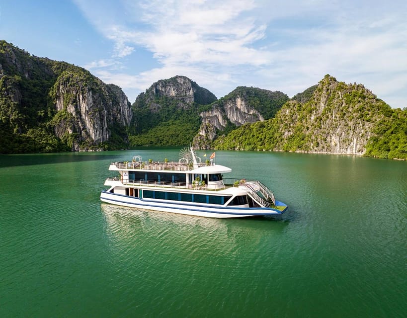 Halong Luxury Day Cruise: Kayak, Swim, Hiking, Cave Explore