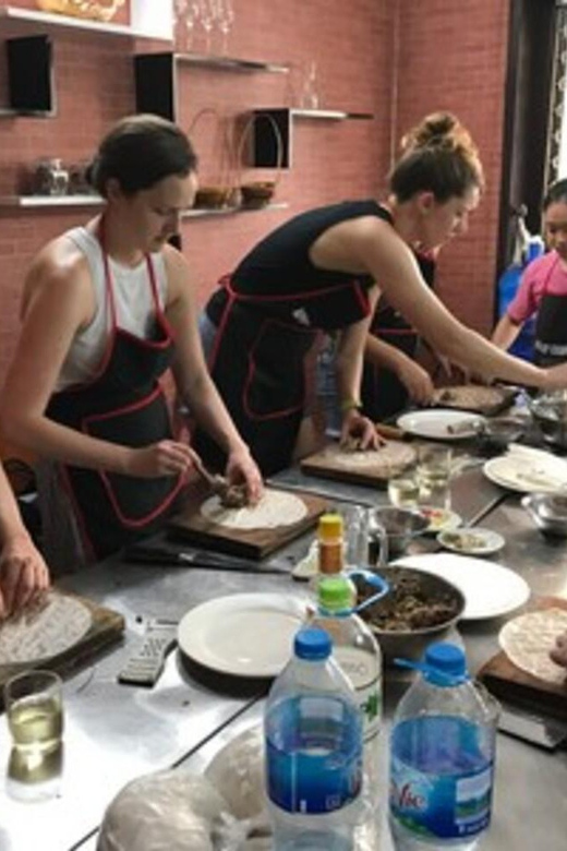 Hanoi: Premium Cooking Class With Market Trip