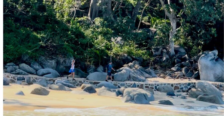 HIKING FROM BOCA TO LAS ANIMAS BEACH
