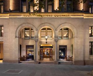 Hilton Melbourne Little Queen Street Review