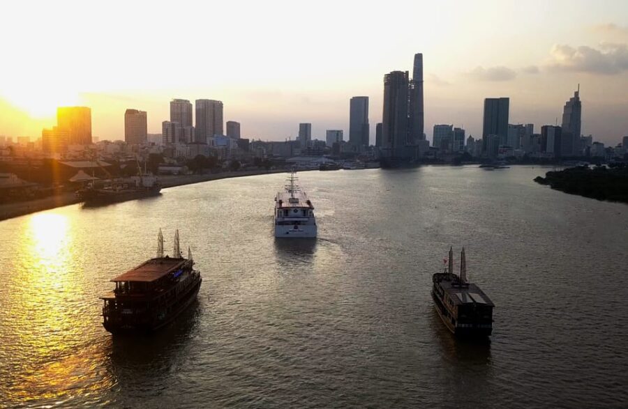 Ho Chi Minh: Saigon River Cruise With Buffet Dinner