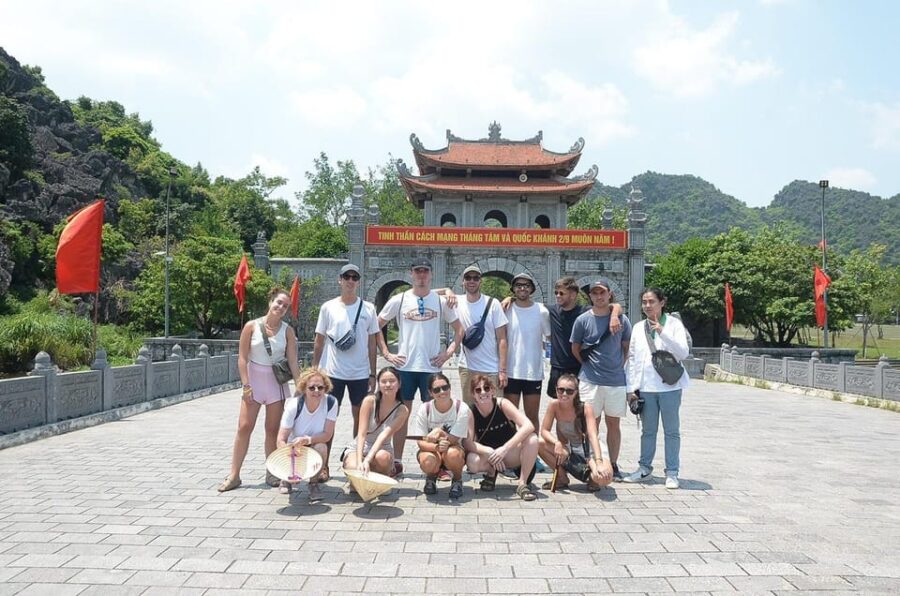 HOA LU - TAM COC - FULL DAY TRIP BY LIMOUSINE From HA NOI