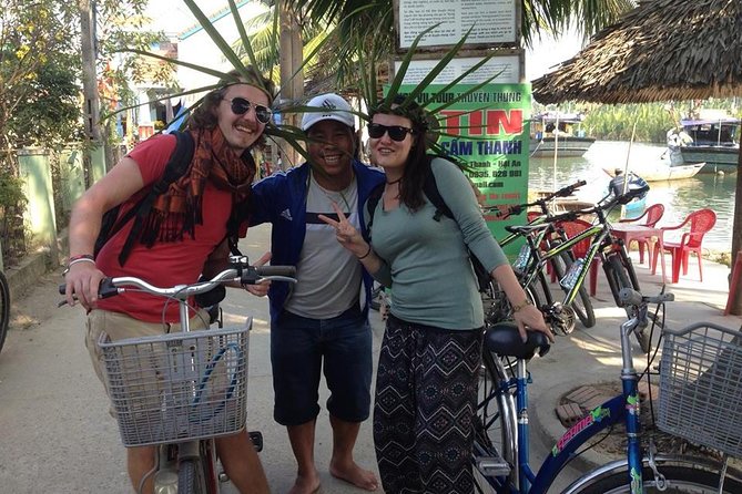 Hoi an Basket Boat Tour & Cooking Class(Local Market, Boating, Fishing Crab...)