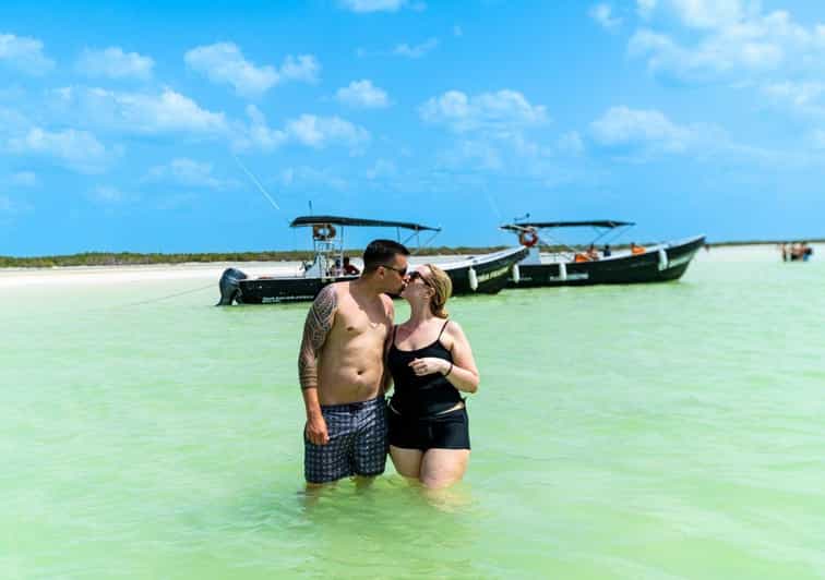 Holbox: Full-Day Tour to the Island, Cenote Swim and Lunch