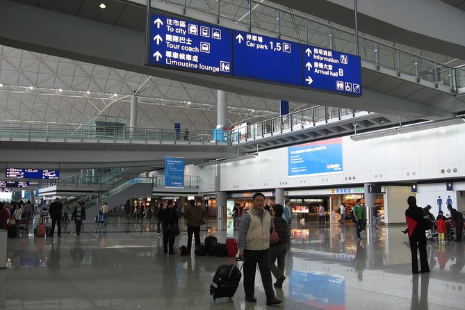 Hong Kong Private Arrival Transfer Driver Meet and Greet: Airport to Hotel - Hassle-Free Airport Arrival Transfer
