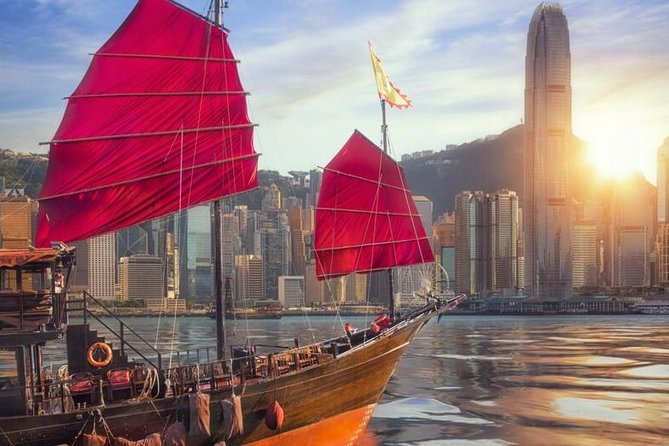 Hong Kong Private Tours by Locals: 100% Personalized, See the City Unscripted