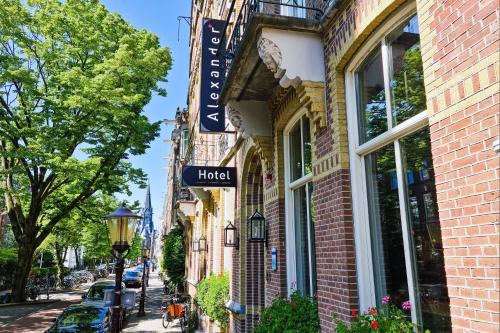 Hotel Alexander - Overview and Location