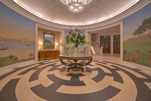 Hotel Bennett Charleston - Hotel Overview and Location