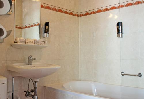 Hotel Prince Hendrik - Hotel Overview