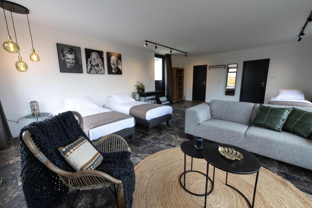 Hotel-restaurant Lely - Hotel Overview
