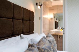 Hotel Shepherds Bush London - Exceptional Location and Connectivity