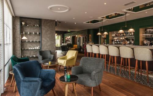 Hotel & Spa Savarin - Rijswijk, The Hague - Hotel Overview and Location