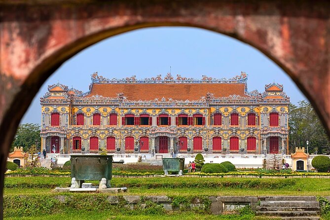 Hue Walking Tour: Explore The Imperial City & Tour Guide
