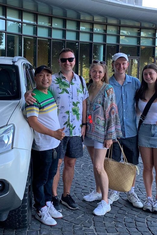 Hui: Transfer Phu Bai Airport to Hoi an via Hai Van Pass