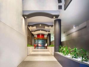 Ibis Melbourne Hotel and Apartments - Location and Accessibility