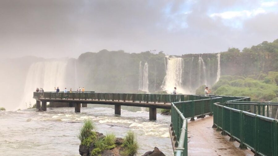 Iguassu Waterfalls: 1 Day Tour Brazil and Argentinas Sides - Tour Overview and Pricing