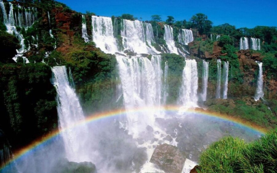 Iguazu Taxis: Airport + Waterfalls on Both Sides + Airport!