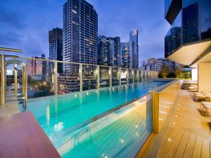 Imagine Marco Review - Property Overview