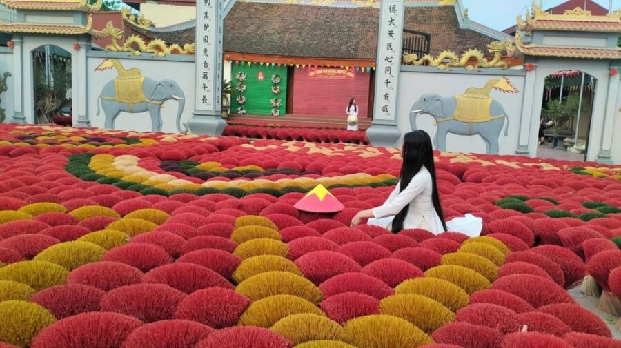 Incense Village & Conical Hat, Train Street Full Day Tour