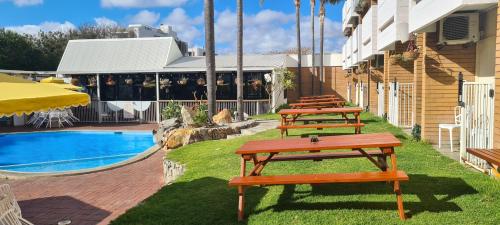 Indian Ocean Hotel - Hotel Overview