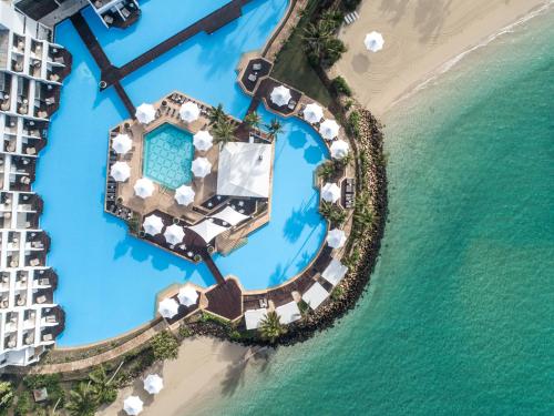 InterContinental Hayman Great Barrier Reef Review - Breathtaking Island Oasis