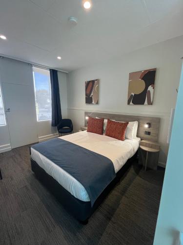 International Hotel Motel Review
