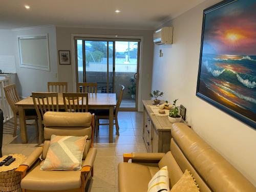 Inverloch Cabins & Apartments - Property Overview
