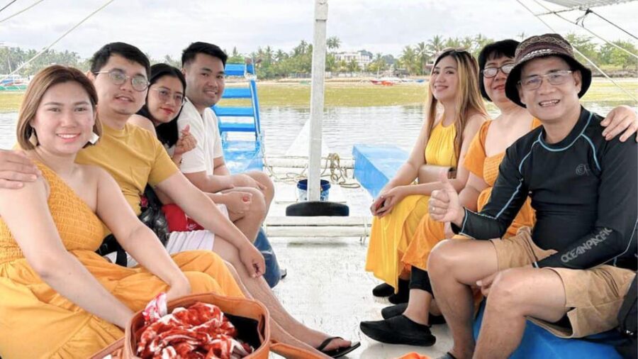 Island Hopping: Underwater, Dolphins, Snorkel, Virgin Island