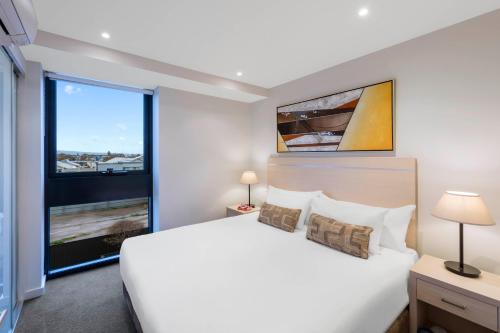 Istay Precinct Adelaide - Property Location and Highlights