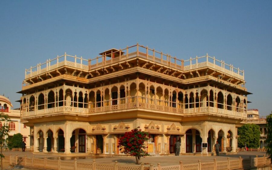 Jaipur Local Sightseeing With Expert Tourist Guide & Lunch