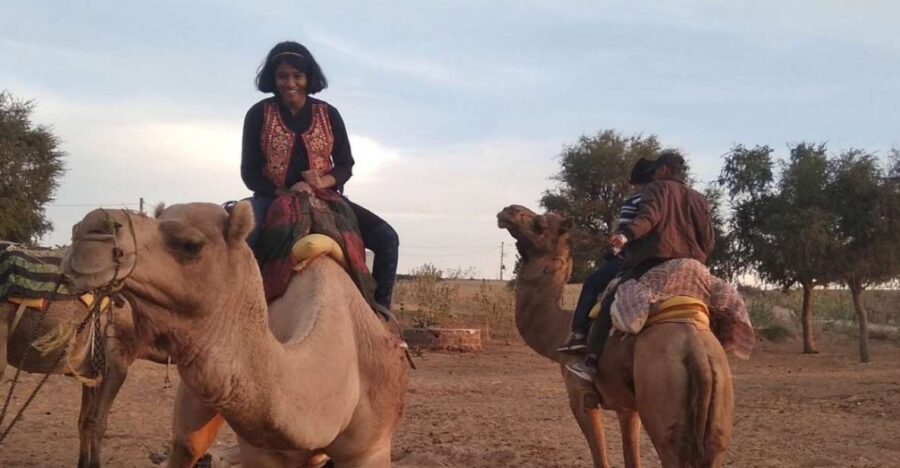 Jodhpur: Desert Jeep Safari and Camel Safari With Food
